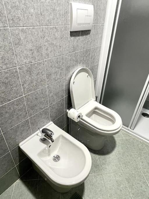 מאנטובה Wonderful Central Apartment! מראה חיצוני תמונה